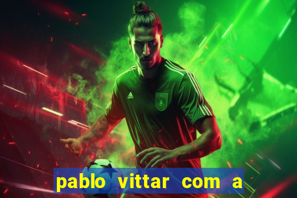 pablo vittar com a camisa do fluminense