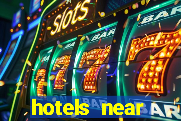 hotels near hollywood casino