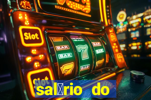 sal谩rio do f谩bio no fluminense